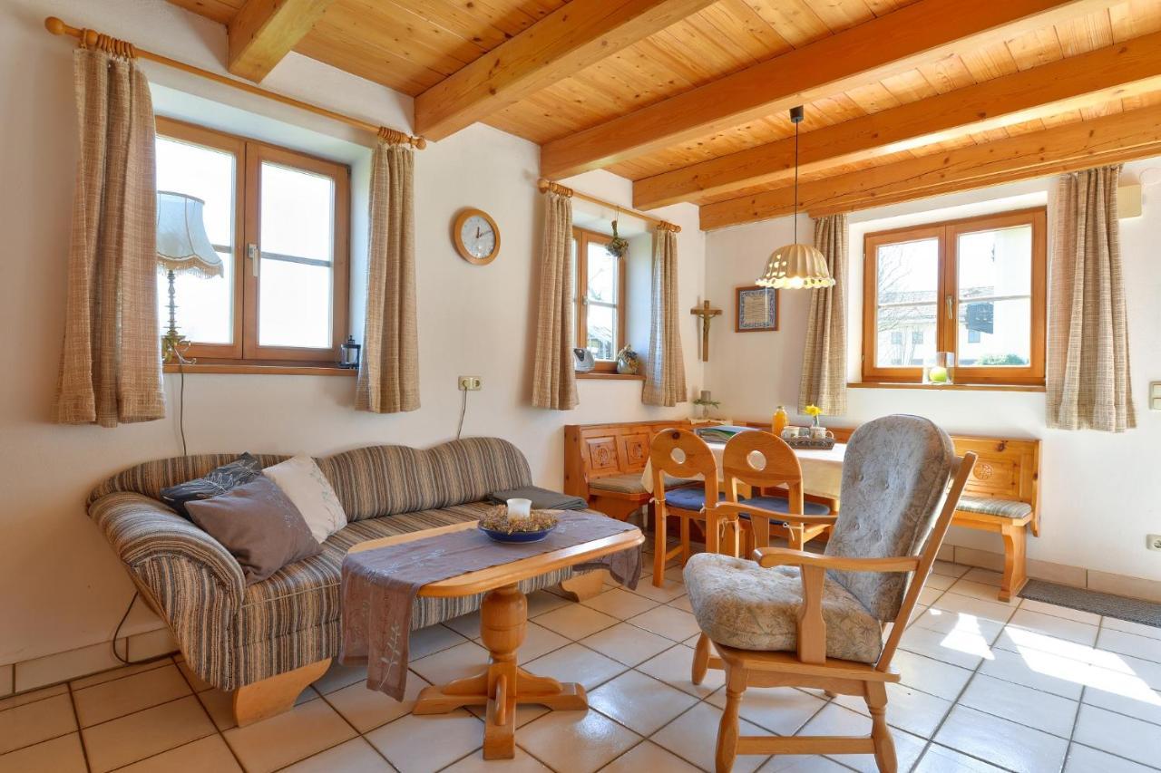 Gilg-Kraeuterhof Appartement Schnaitsee Buitenkant foto