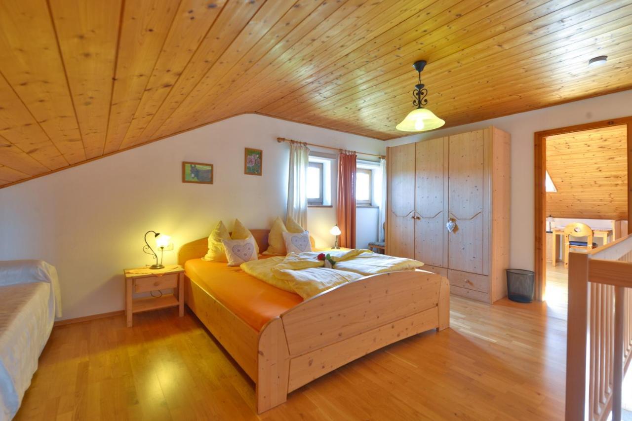 Gilg-Kraeuterhof Appartement Schnaitsee Buitenkant foto